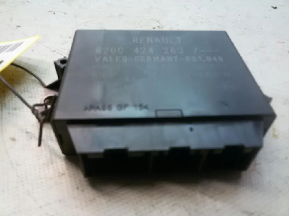 Aktuell Sonstiges gebraucht RENAULT MEGANE II COUPE/CABR Baujahr 2008